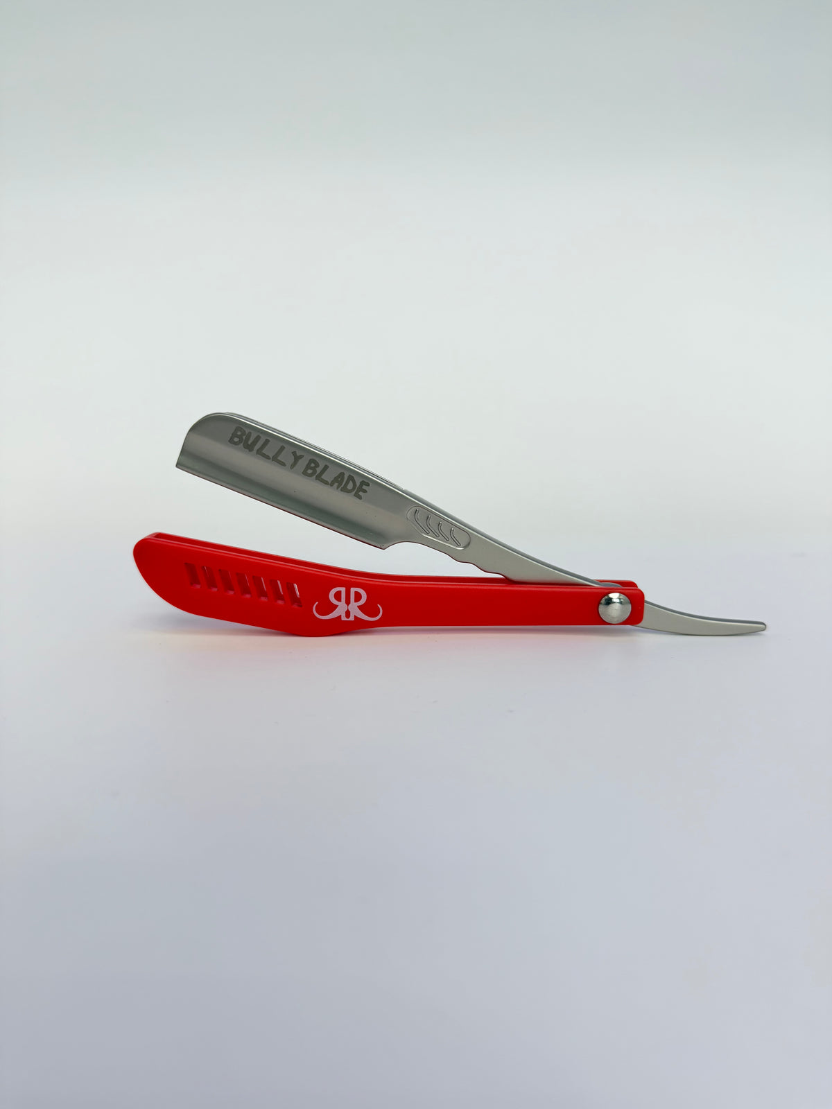 Bully Blade Clutch Feather Razor in Razor Red